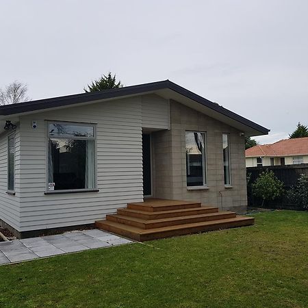 Micro Villa Christchurch Exterior photo